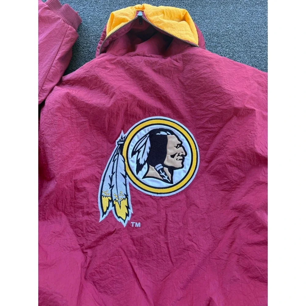 Vintage Washington Redskins Competitor Puffer Jacket XL — NFL 90s Burgundy Gold